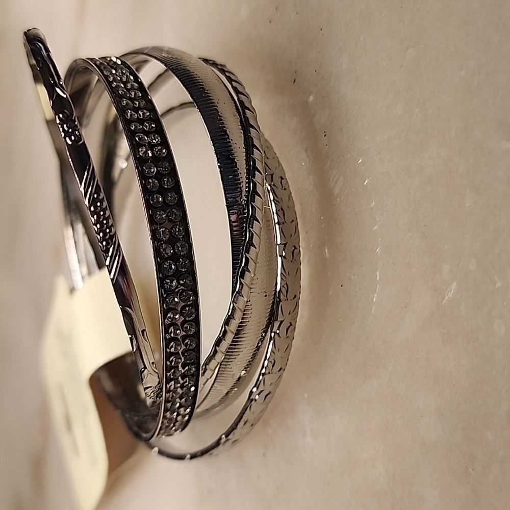 D'Bello Silver Bangle Set - Picture 4 of 4